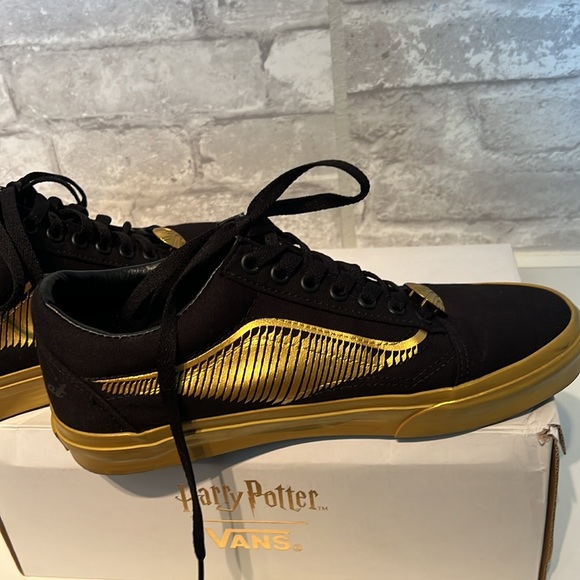 Harry Potter Golden Snitch Vans Sz. 9 - Picture 4 of 7
